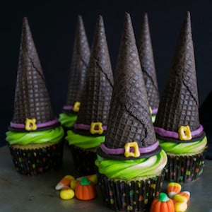 Easy Witch’s Hat Cupcakes