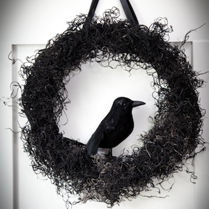 45 Easy DIY Halloween Wreaths That You Can Make In Minutes