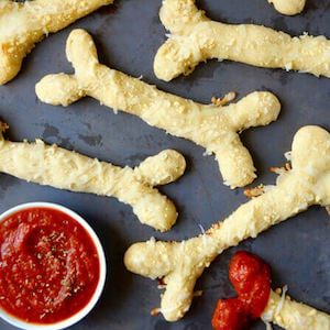 Cheesy Halloween Breadstick Bones