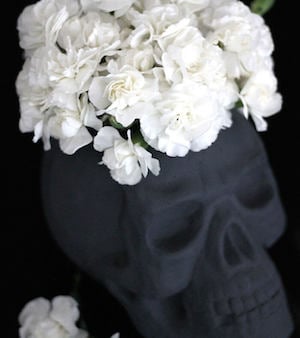 DIY Skull Vase