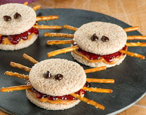 Spooky Spider Peanut butter and jelly mini sandwiches