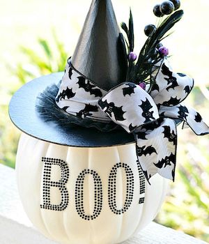 No Carve Glam Black and White boo pumpkins