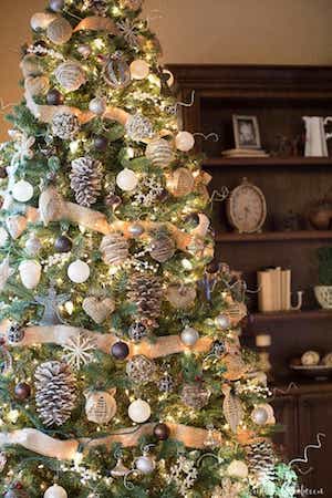 Adornos rústicos para árboles de Navidad