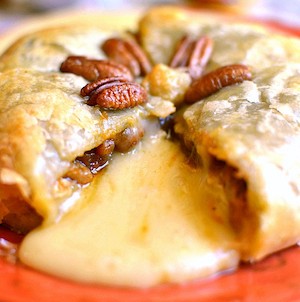 thanksgiving Pumpkin Pecan Baked Brie appetizer