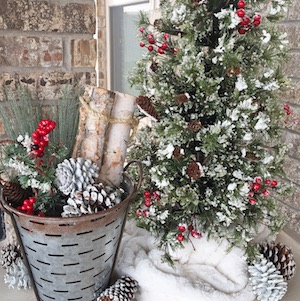 Porche de Navidad de casa de campo rústica