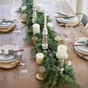 Farmhouse Christmas Tablescape