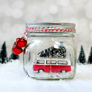 Mason Jar Snow Globe