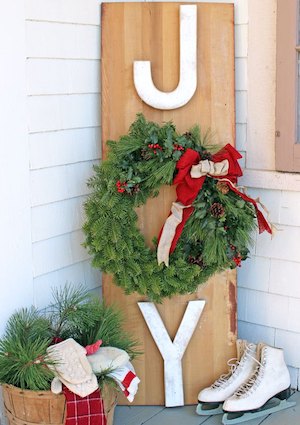 Joy outdoor sign wreath