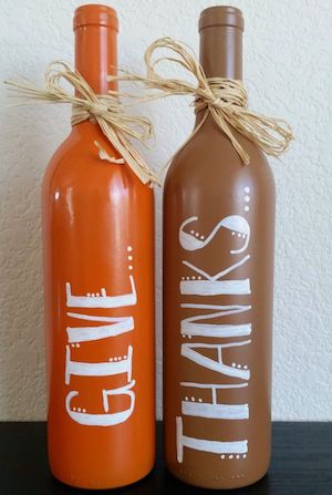 Give Thanks Bottles DIY thanksgiving decoration