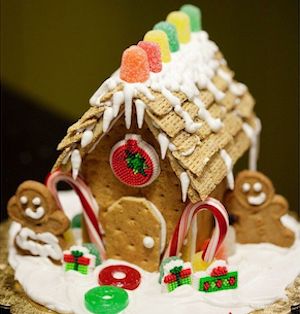 Casas de pan de jengibre con galletas Graham