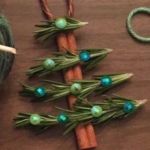 Cinnamon Stick Christmas Tree Ornaments 