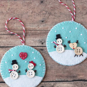 Button and Felt DIY Christmas Ornaments  for kids