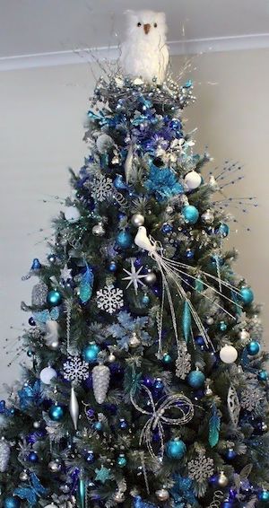 Frosty Blue Christmas Tree