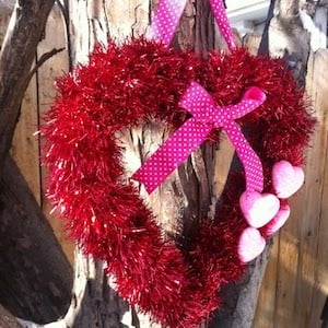Easy Tinsel Heart Wreath