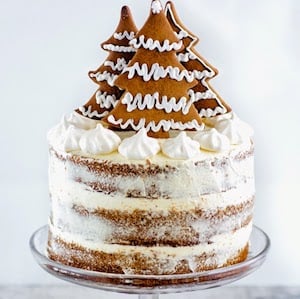 Gingerbread Layer Cake with Cinnamon Cream Cheese Frosting 