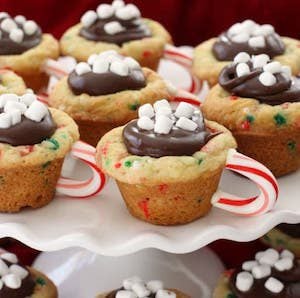 Hot Chocolate Cookie Cups