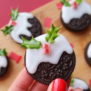 Oreo Christmas Pudding Treats