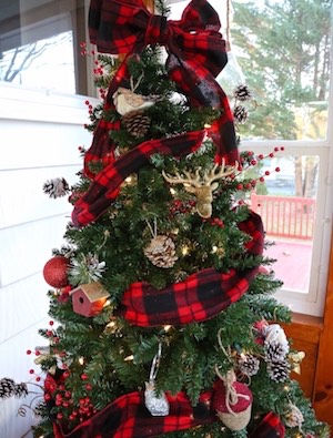 100 DIY Buffalo Plaid Christmas Decor Ideas - Prudent Penny Pincher