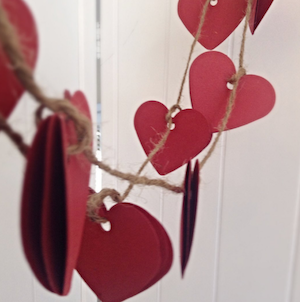 Heart Banner Valentine's Day Decoration idea