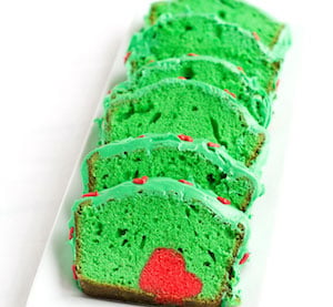 Grinch Christmas Cake