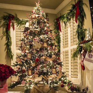 Classic Christmas Tree