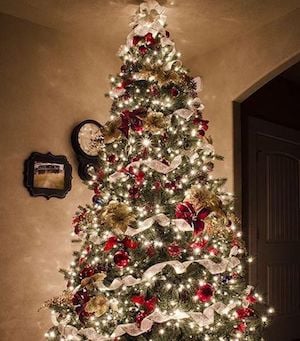 Red, White & Gold Christmas Tree