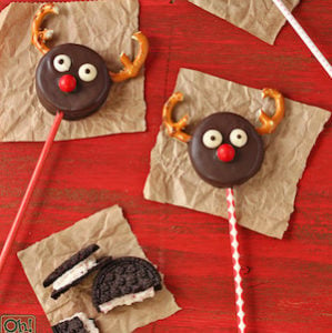 Reindeer Oreo Cookie Pops