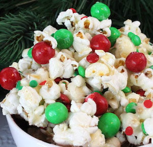 Santa Crunch Popcorn