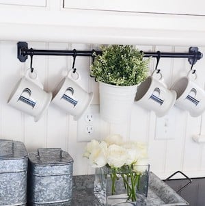 Organization Rack for Coffee Mugs in the kitchen