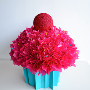 Cupcake valentine box