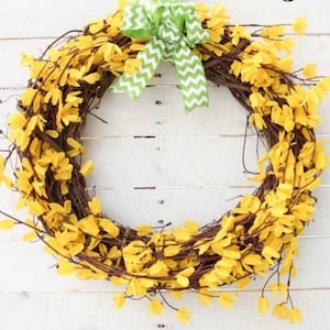 Five Minute Forsythia Wreath