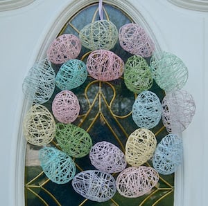 DIY String Easter Egg Wreath