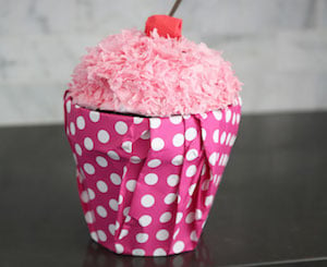 Easy Cupcake Valentine Box