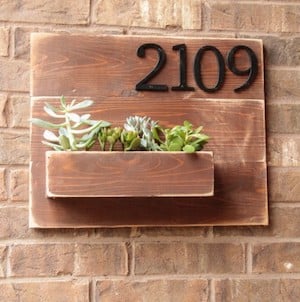 20 Great DIY Front Yard Decor Projects