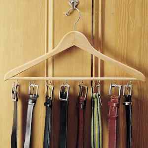 Wooden Hanger Belt Rack