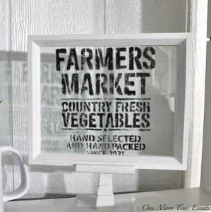 farmhouse Farmer’s Market Stenciled Glass decor idea