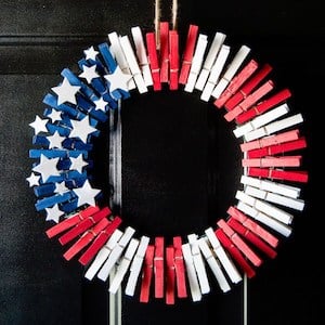 4th of July Clothespin Wreath craft