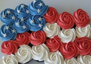 US Flag 4th of July Cupcakes