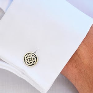 Cufflinks from Buttons 