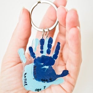 Handprint Keychain Father’s day craft for kids