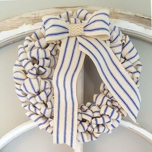 Cheap and Easy Blue and White Striped Wreath