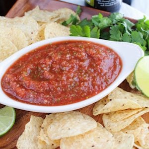 Fresh 5 Minute Restaurant Salsa