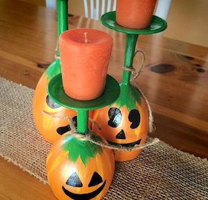 pumpkin wine glass centerpiece Halloween table decor