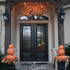 Halloween Lighting above porch