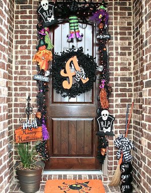 Happy Halloween doorway Garland 