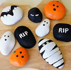 Halloween Painted Rocks 