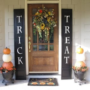 Trick or Treat pallet Signs