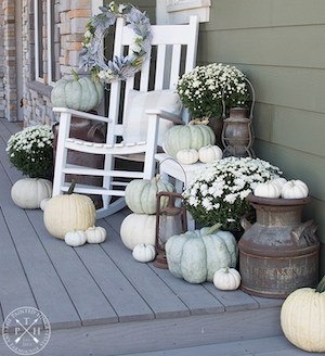 Neutral Fall Farmhouse Porch