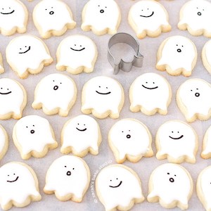 Ghost Sugar Cookies