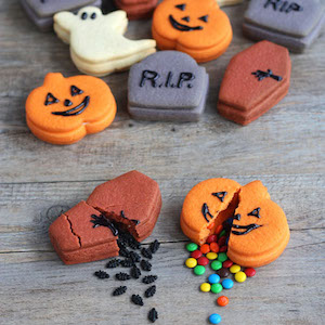 Trick or Treat Halloween Candy Stuffed Cookies